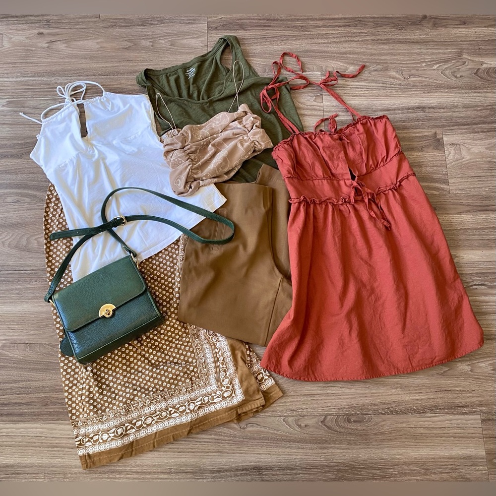 $60-150 Personally Styled Mystery Box Bundles!